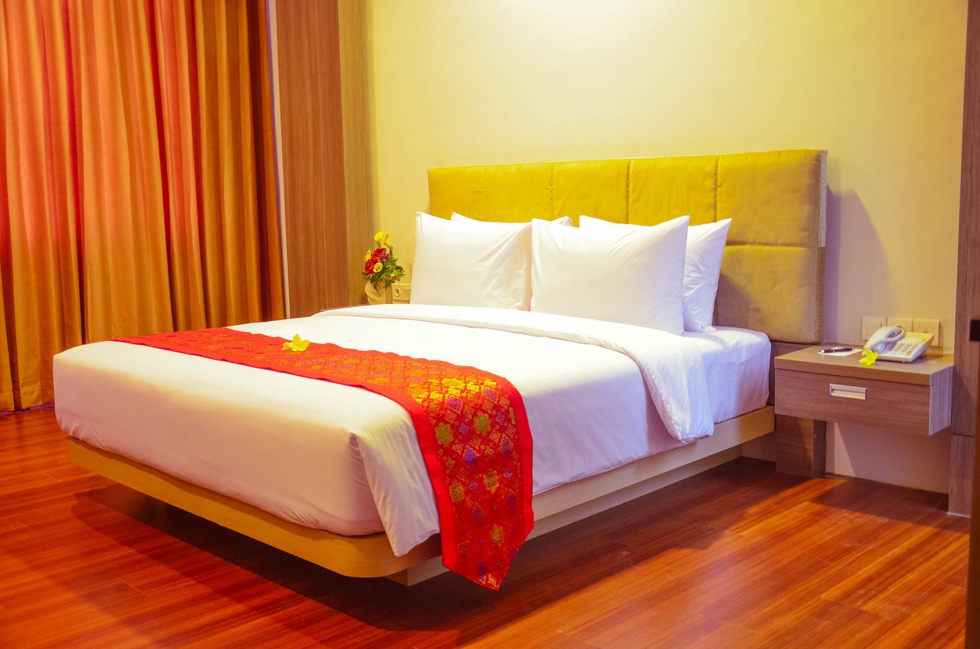 Airish Hotel Palembang Exterior foto